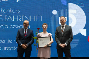 Na Uniwersytecie Gdańskim wręczono odznaczenia państwowe oraz nagrody w konkursie Young Fahrenheit