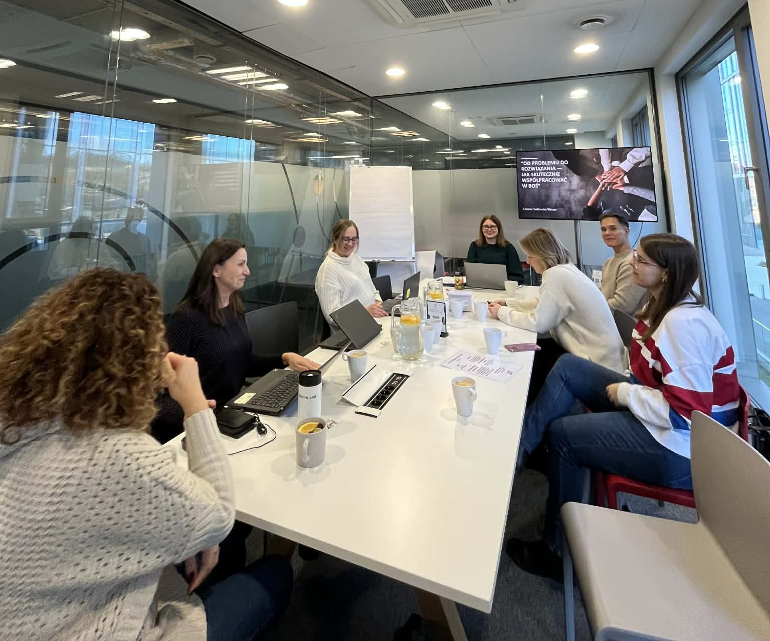 Jak skutecznie współpracować w zespole? 27 listopada Univentum Labs poprowadziło spotkanie konsultacyjne dla pracowników Biura Komunikacji BOŚ Bank.